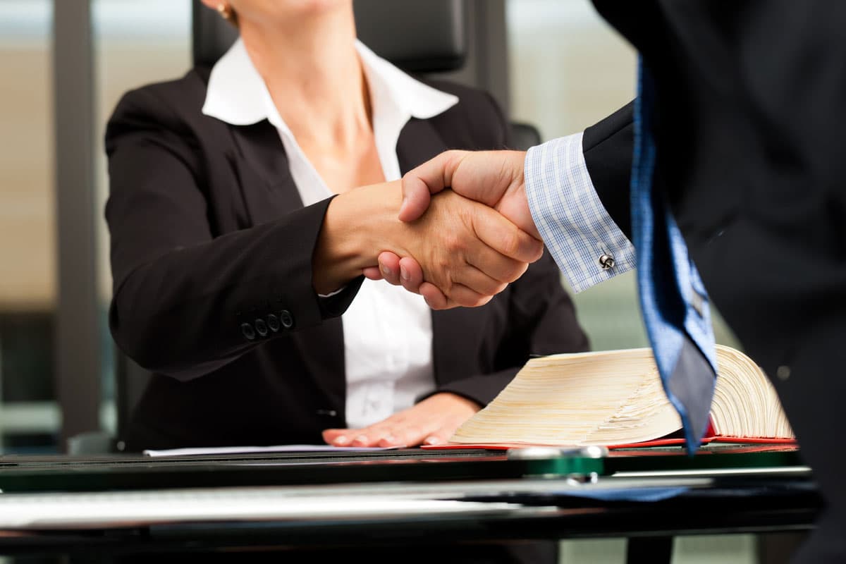 Preguntas frecuentes sobre nuestro despacho de abogados en Santiago